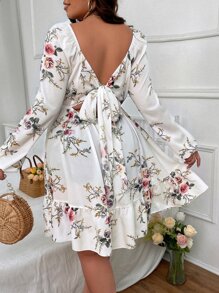 SHEIN Holidaya Vestido con estampado floral escote corazón bajo con fruncido - Blanco - Ver 3