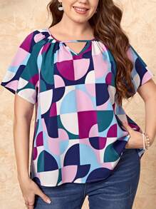 EMERY ROSE Plus Geo Print Keyhole Neckline Batwing Sleeve Top For Summer - Multicolor - View 1