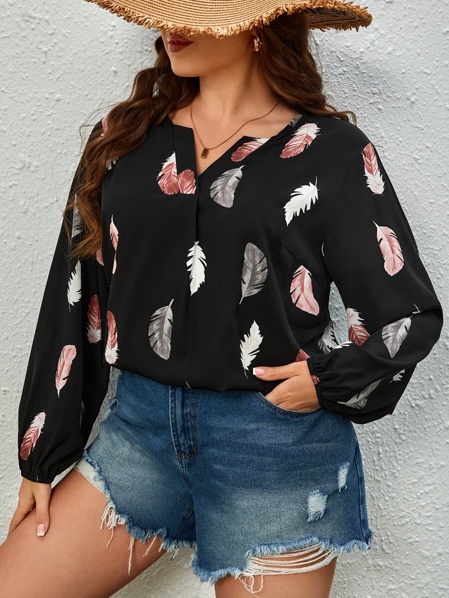 SHEIN Unity Blusa con estampado de pluma de cuello de muesca - Negro - Ver 1
