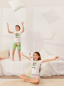 SHEIN 女孩1入組卡通和字母圖案T恤和1入組紮染短褲睡衣套裝 - 彩色 - 查看 5