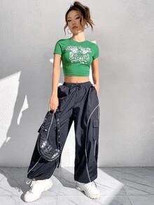 SHEIN EZwear Motorcycle & Letter Graphic Crop Tee - Green - View 3
