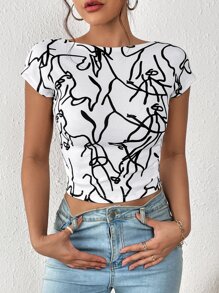 SHEIN Privé Graphic Print Batwing Sleeve Crop Tee - Black and White - View 1