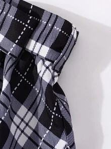 SHEIN 女孩小熊印花T恤和格紋腰帶半身裙和配件帽 - 黑與白 - 查看 7