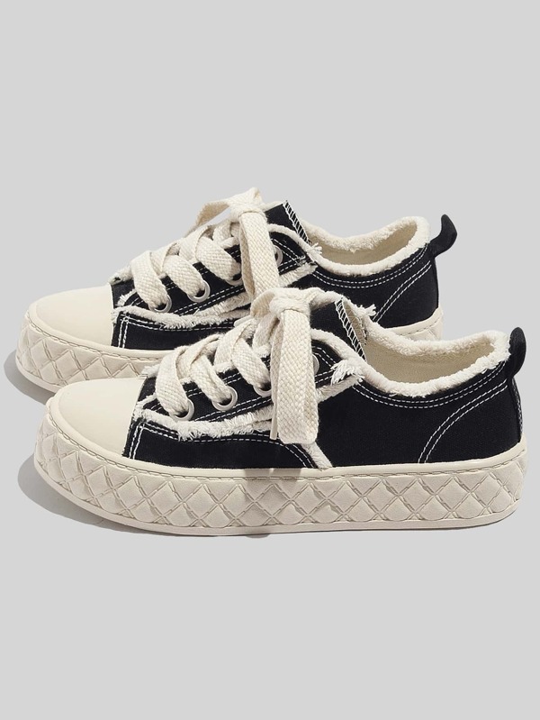 BEIER أحذية رياضية كاجوال سوداء منفذة للهواء للنساء، من القماش بأصبع قدم مستدير، بنعل مسطح وأربطة، أحذية تزلج رياضية، موديل جديد لربيع وصيف، أحذية للنساء