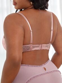 Plus Lace Underwire Bra - Dusty Pink - View 2