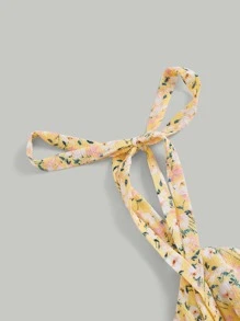 SHEIN MOD 小碎花前繫帶多層吊帶連衣裙 - 彩色 - 查看 3