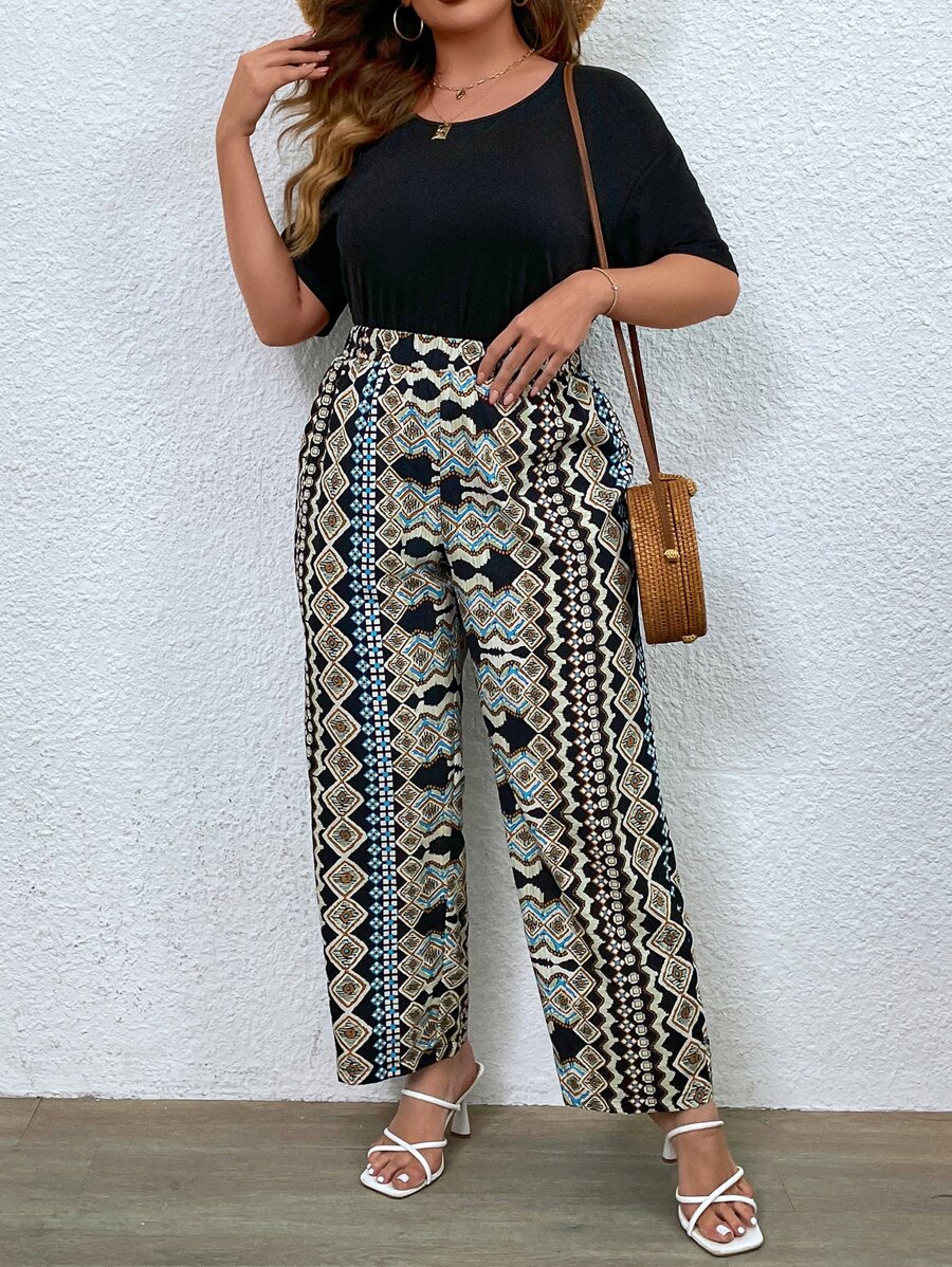 SHEIN LUNE Plus Tee & Geo Print Wide Leg Trousers - Multicolor - View 1