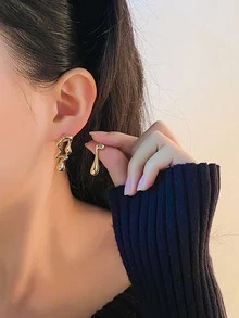 Pendientes de tachuela estructurado