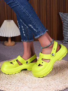 Women Cut Out Clogs, Fashion Outdoor EVA Vent Clogs - Green - View 2
