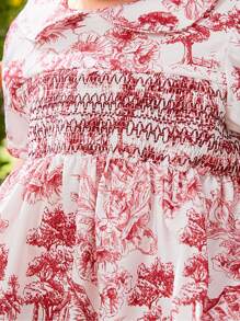 嬰兒花卉圖案和房屋印花泡泡袖洋裝