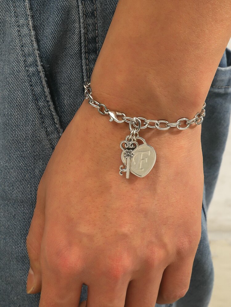 1pc Men Letter Detail Heart Pendant Necklace