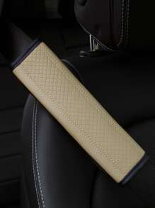 1 tấm bọc dây an toàn ô tô hình học dập nổi - Màu be - Xem 1