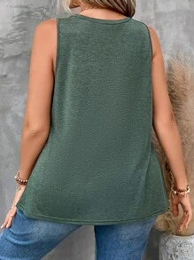 SHEIN LUNE Plus Keyhole Neckline Tank Top - Army Green - View 2