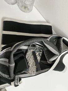 Bolso de ganchillo con patrón de rayas - Blanco y Negro - Ver 5