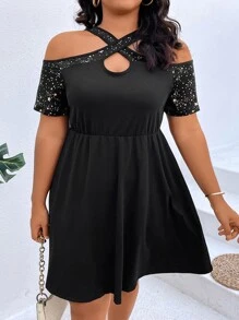 SHEIN LUNE Plus Star Print Crisscross Cold Shoulder Dress - Black - View 4