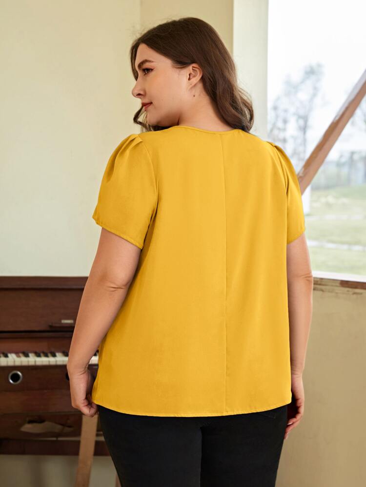 Plus Keyhole Neck Fold Pleated Front Top
