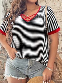 SHEIN LUNE Plus Striped Criss Cross Contrast Binding Tee Graphic Tees Women Tops - Black and White - View 1