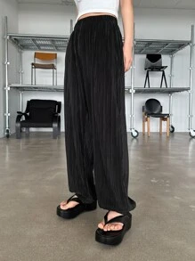 DAZY Solid Plisse Jogger Trousers - Black - View 7