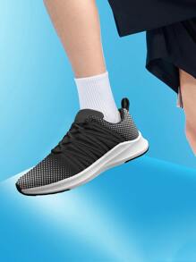 Men Polka Dot Pattern Lace-up Front Running Shoes - Black and White - View 3