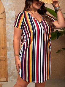 EMERY ROSE Plus Size Short Sleeves Mother Day Dress With Blue Feather Pattern, Cross Straps On Back, Summer