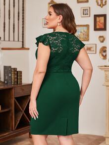 CurvySweet Vestido con encaje en contraste de manga mariposa ribete con fruncido - Verde Oscuro - Ver 2