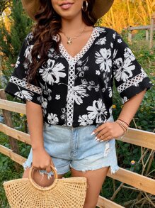 SHEIN LUNE Plus Floral Print Contrast Lace Blouse - Black and White - View 4