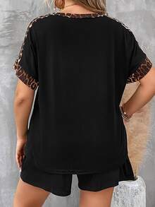 SHEIN LUNE 大碼豹紋印花蝙蝠袖T恤和短褲 - 黑色 - 查看 2