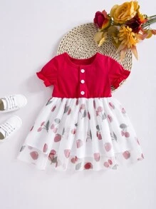 Baby Mesh Kleid mit Erdbeere Muster, Volant Ärmeln