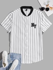 Manfinity VCAY 男士條紋和字母圖案棒球領襯衫