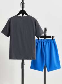 SHEIN 男孩汽車和字母圖案T恤和短褲