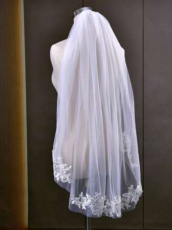 花朵刺绣新娘头纱，带发梳，女士秋季服装