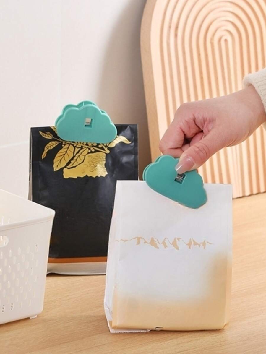 1pc ABS Sealing Clip, Creative Cloud Design Damp-proof Food Sealing Clip For Kitchen - Green - View 1