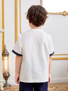 SHEIN 小男童1入組印花拼接邊前紐扣襯衫 - 白色 - 查看 2