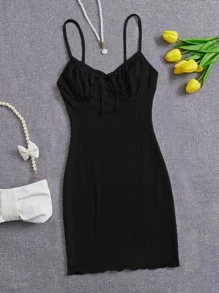 SHEIN EZwear Cami Kleid mit Band vorne, Rüschen, Wellensaum - Schwarz - Übersicht 1