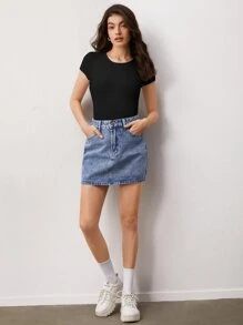 SHEIN BASICS 實心修身t恤連體衣 - 黑色 - 查看 4