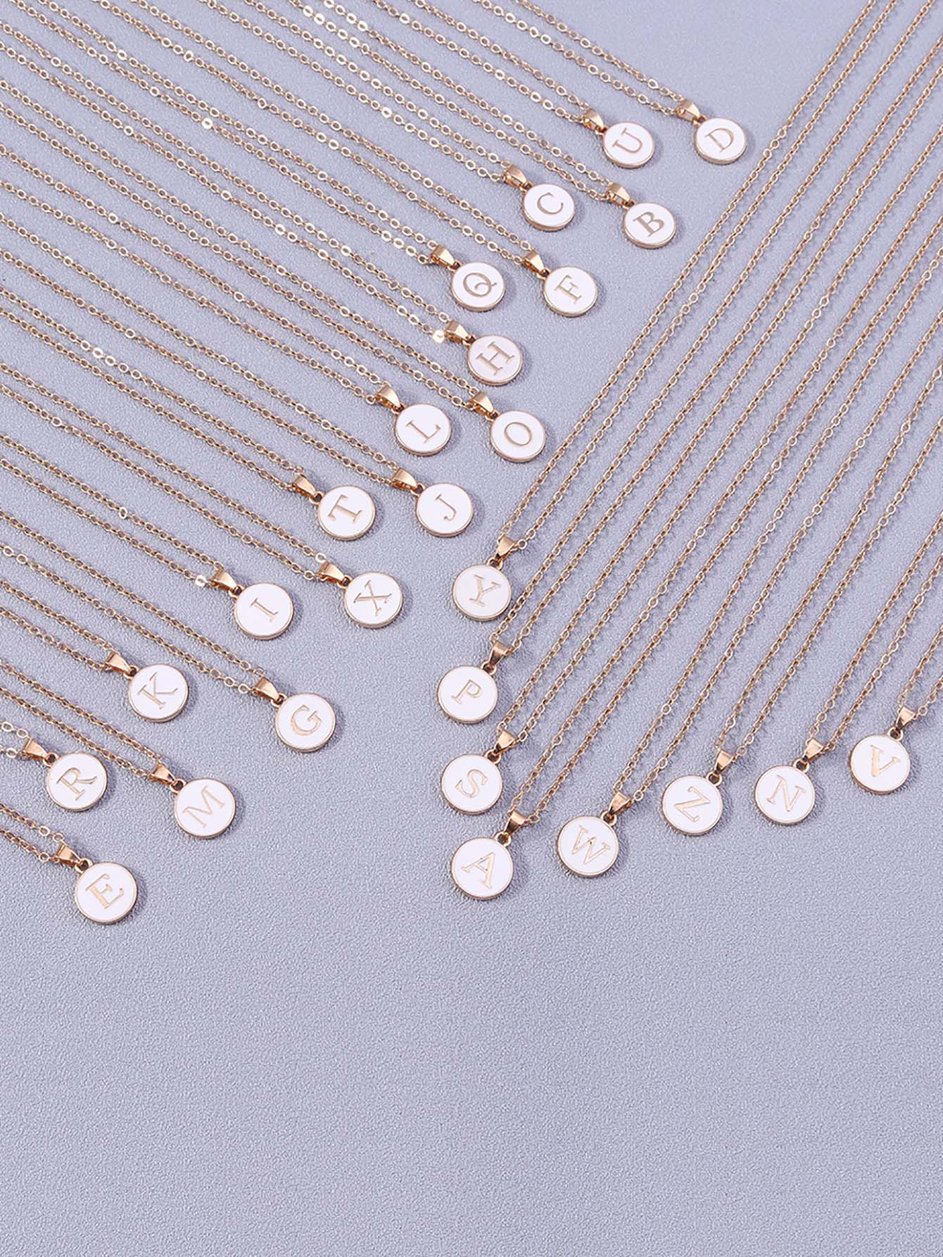 1入組字母細節圓形吊飾項鍊 - 白色 - 查看 1