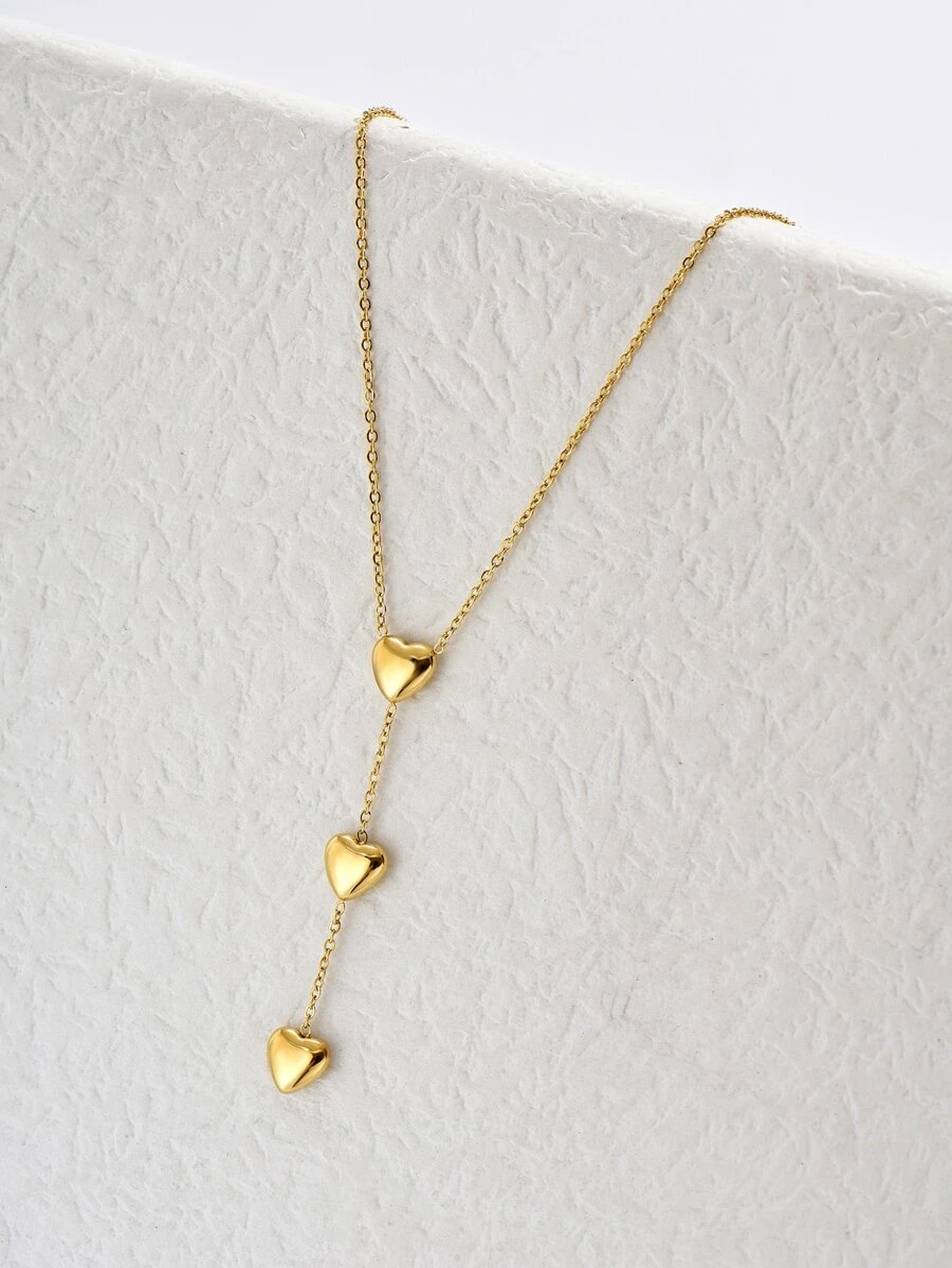 Un collier en acier inoxydable de style mode élégant et simple de style japonais et coréen avec trois glands amoureux. Chaîne à la clavicule convenant à un port quotidien. Idéal pour la Saint-Valentin, la mère, la fête des mères, en cadeau - Or jaune - Voir 1