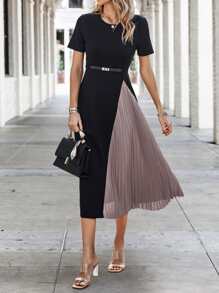 SHEIN Clasi Tvåfärgad plisserad fållklänning utan bälte Maxi Damoutfit - Multifärgad - Visa 1