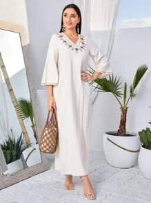 Modelyn Floral Embroidery V Neck Modest Dress Long Evening Dresses - White - View 4