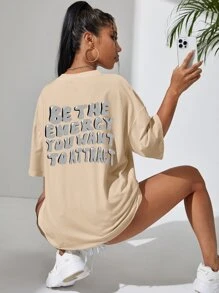 SHEIN EZwear Camiseta de hombros caídos con estampado de slogan - Albaricoque - Ver 5