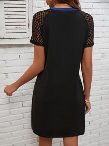 EMERY ROSE 撞色蕾絲拼接插肩袖T恤洋裝 - 藍色 - 查看 2