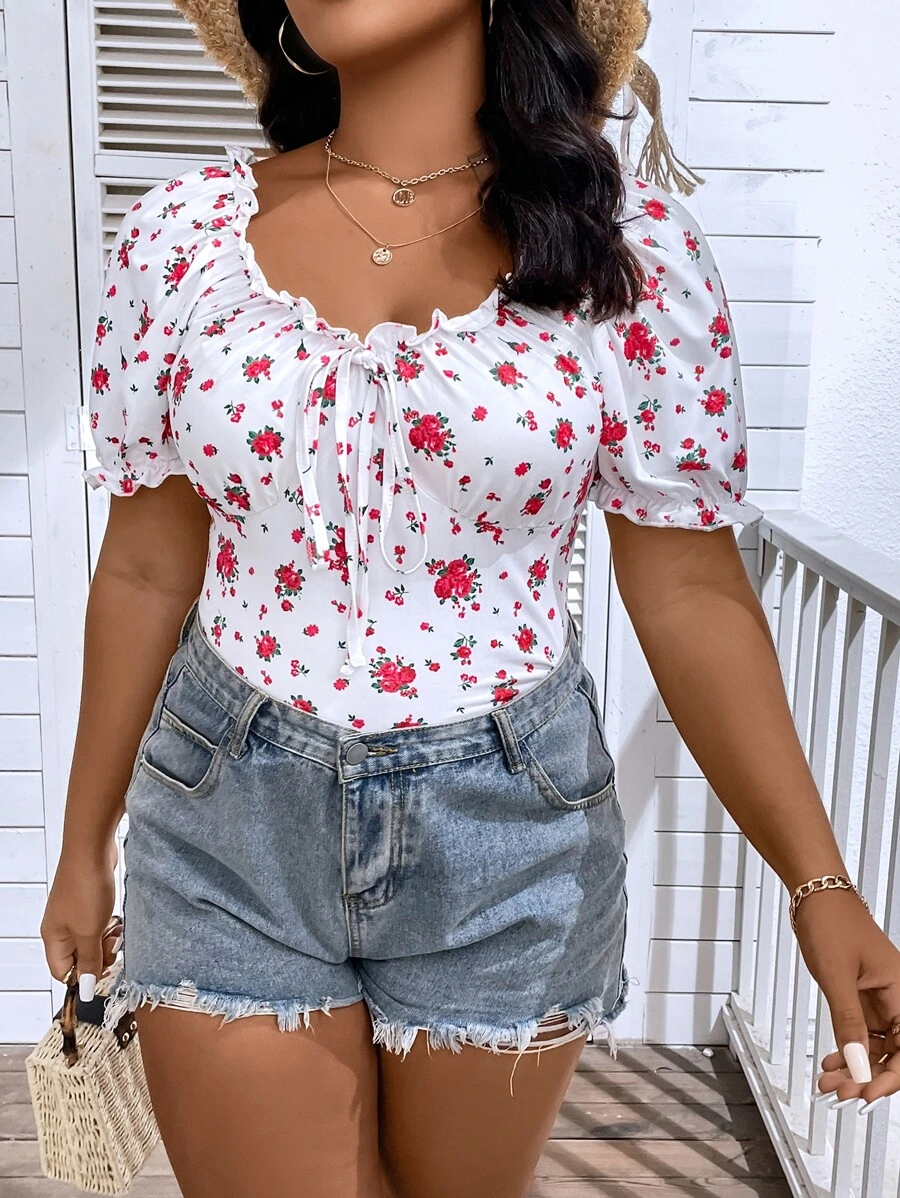 SHEIN Franclia 大碼印花前打結褶邊泡泡袖T恤 - 白色 - 查看 1