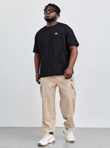 EASEVO Men Plus Figure Graphic Tee - Black - View 2