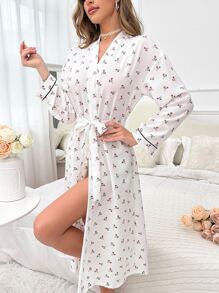 Bata con cinturón con estampado floral - Blanco - Ver 1