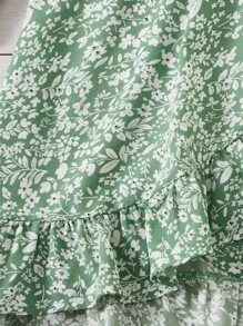 SHEIN Leap Crew 女孩碎花吊帶上衣和荷葉邊不對稱下擺半身裙 - 彩色 - 查看 3