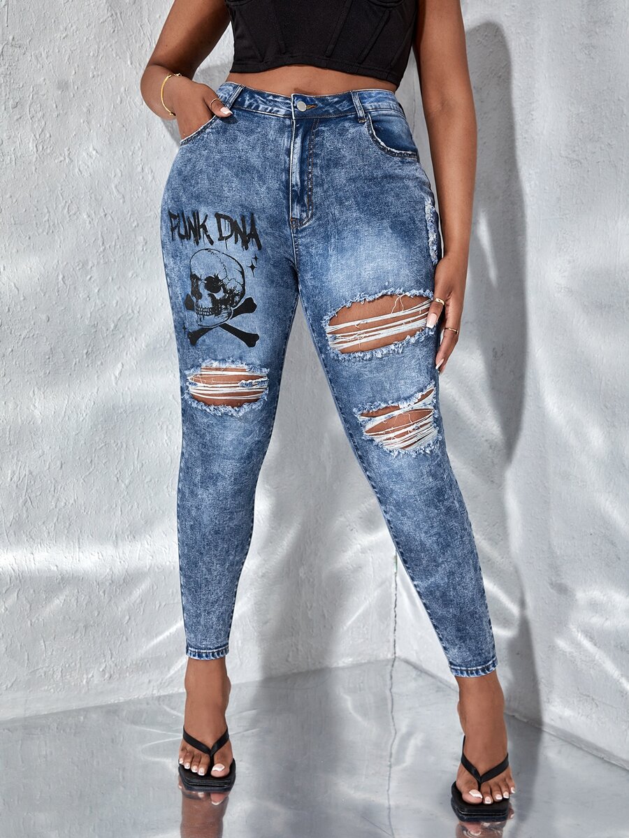 SHEIN Plus Letter Graphic Ripped Skinny Jeans - Medium Wash - View 1