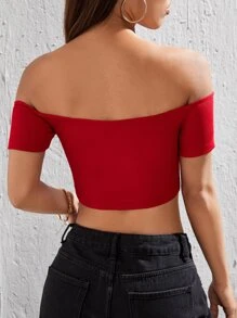 SHEIN PETITE 一字肩前扭結短款T恤 - 酒紅色 - 查看 2