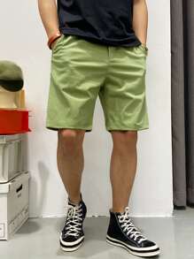 Manfinity Men Slant Pocket Bermuda Shorts - Green - View 1