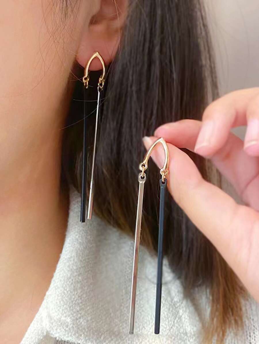 Metal Tassel Drop Earrings - Black - View 1