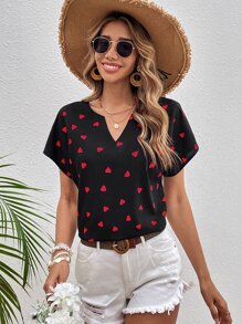 SHEIN LUNE Blusa con estampado de corazón de cuello de muesca de manga murciélago - Negro - Ver 3
